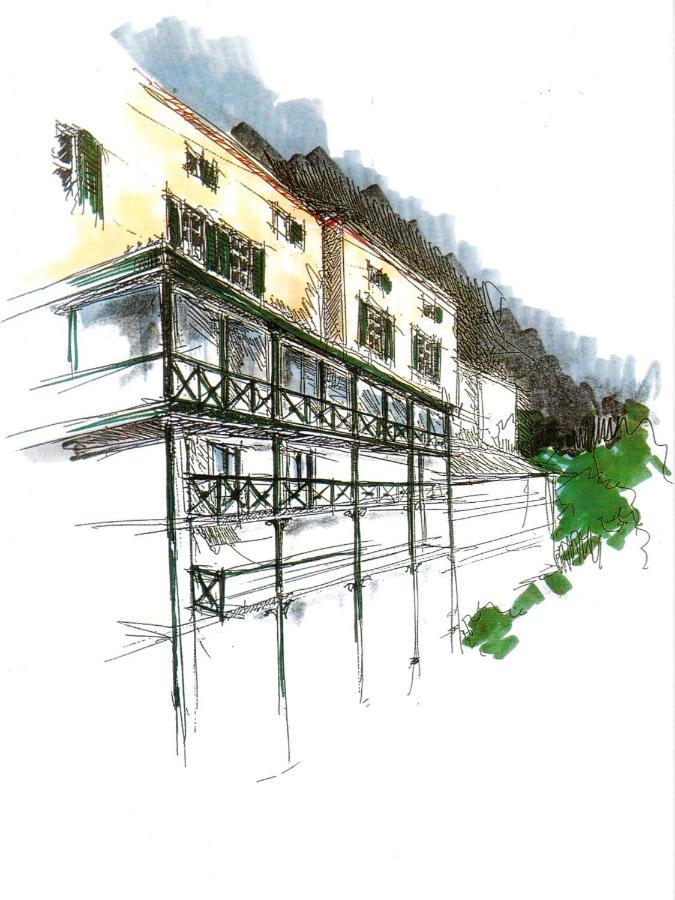 Hotel Bellevue Puy-lʼÉvêque Exterior foto